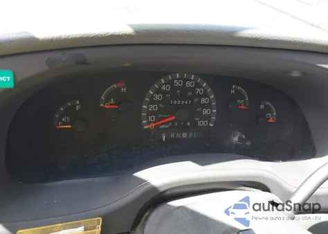 2003 Ford E-350 Super Duty Commercial/Recreational из США, поврежденный, VIN 1FTSE34L23HA12754